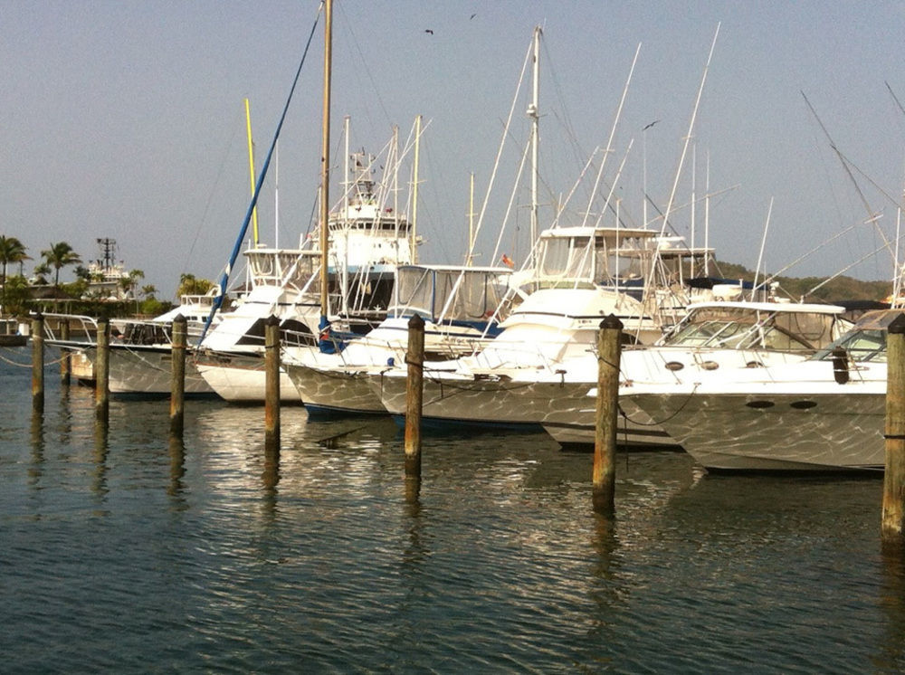 Coral Cove Marina Hotel Chaguaramas Экстерьер фото